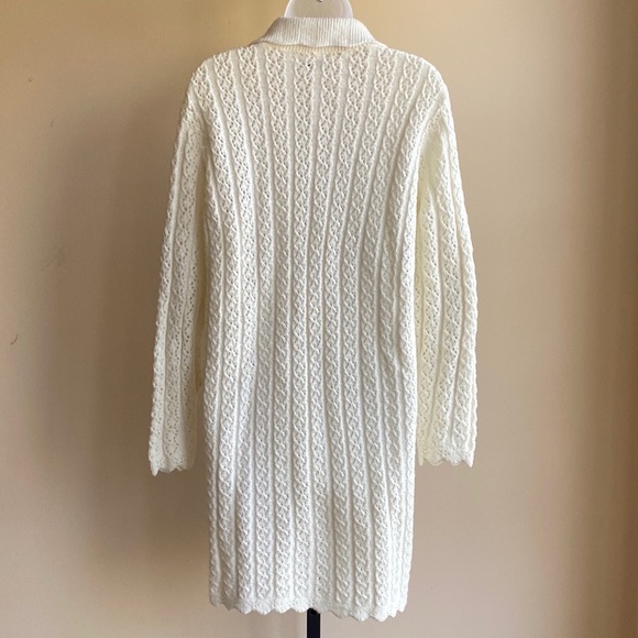 Sold! Vintage 80’s Long White Sweater Jacket Coat Cardigan Cottagecore granny - Picture 2 of 7